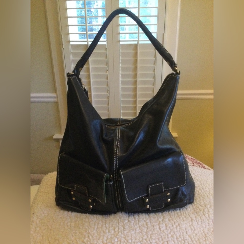 Classic Kate Spade Black Leather Shoulder Bag With Front Pockets